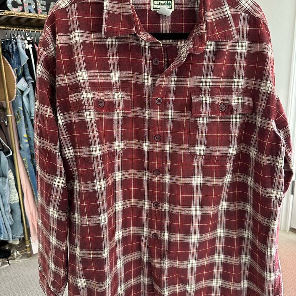 Vintage L.L.Bean Men’s Flannel Shirt XXL regular - burgundy plaid ( distressed )